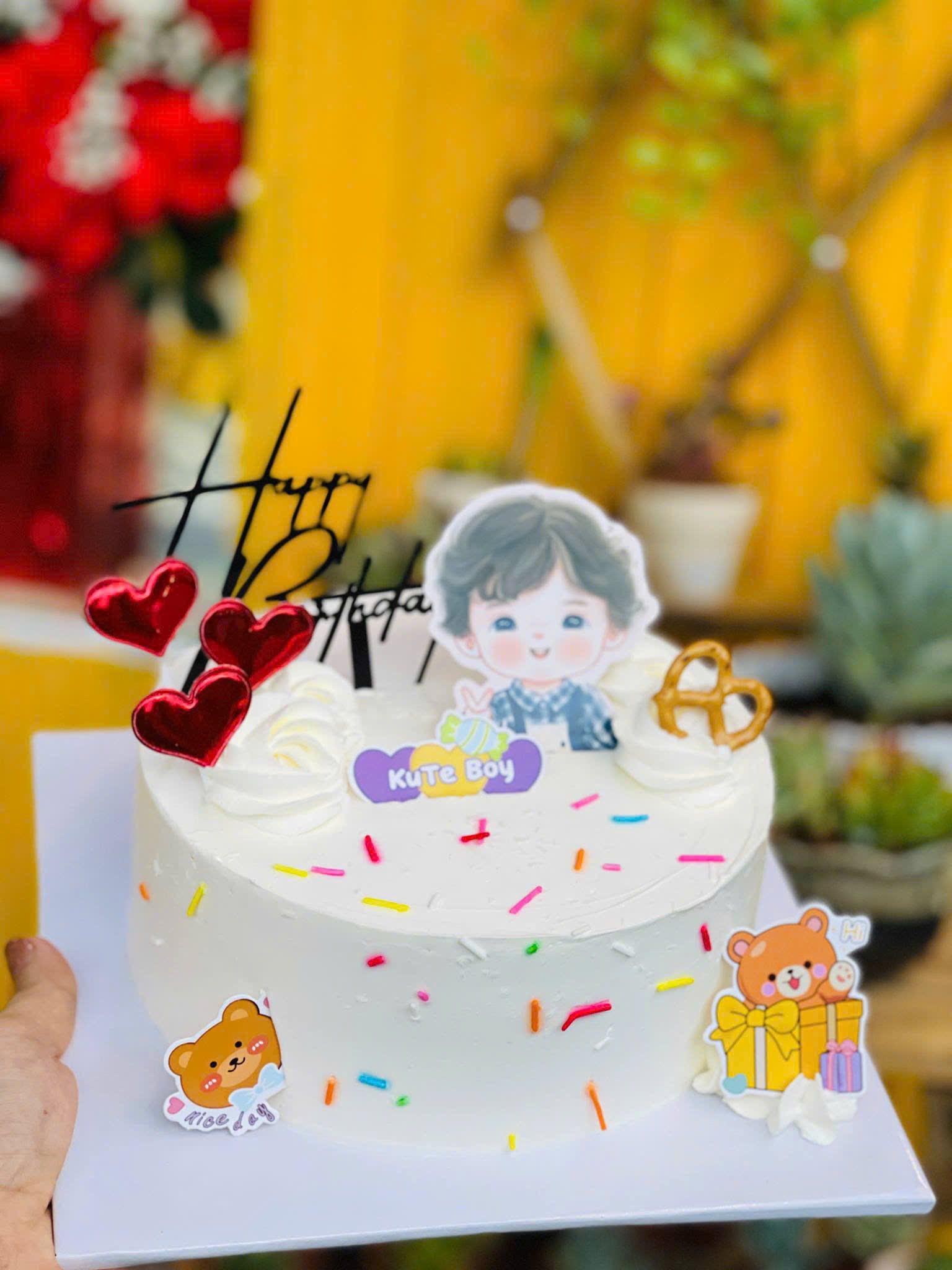 Bánh kem cậu bé