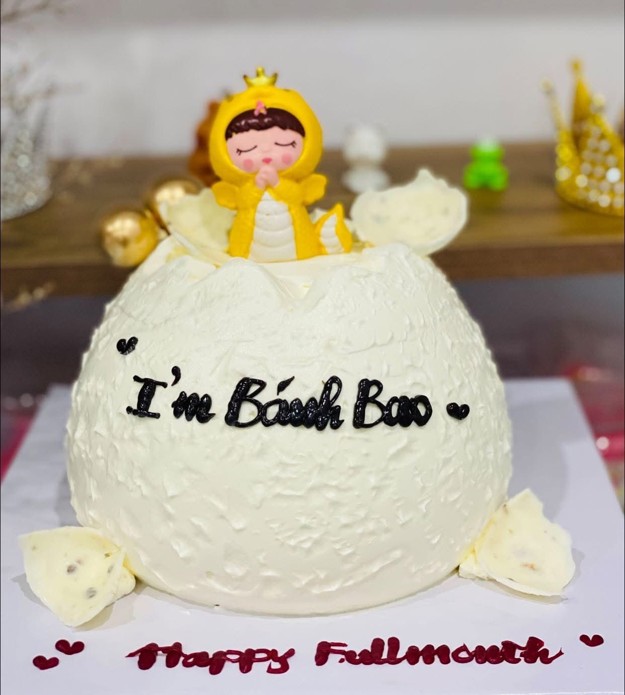 Bánh kem tạo hình trứng